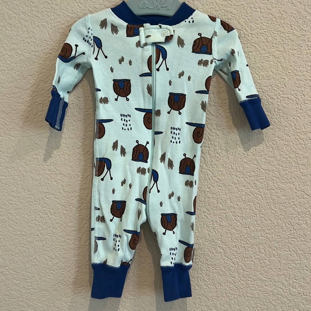Hanna Andersson snail pajamas 100% organic cotton, newborn